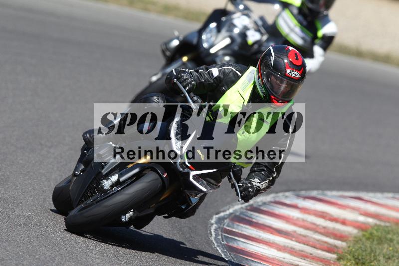 Archiv-2022/50 09.08.2022 MSS und TÖFF Track Day ADR/Gruppe gelb/unklar